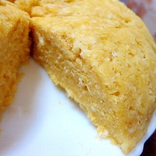 ノンオイル♪パン粉で作る安納芋レンジケーキ